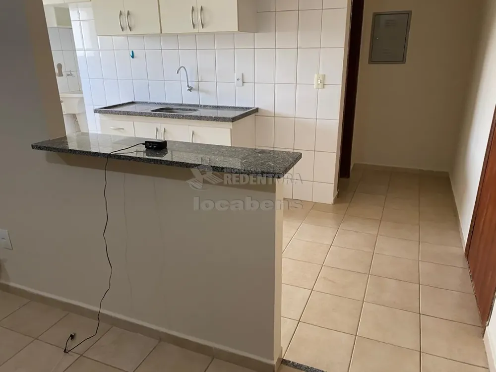 Apartamento, 1 quarto, 27 m² - Foto 2