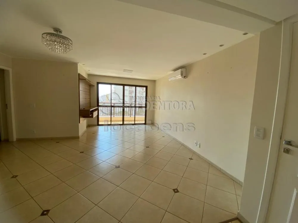 Apartamento, 3 quartos, 125 m² - Foto 2