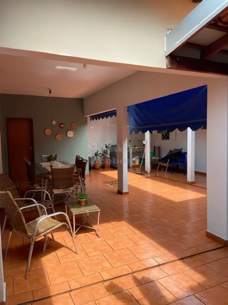 Casa, 4 quartos, 189 m² - Foto 1