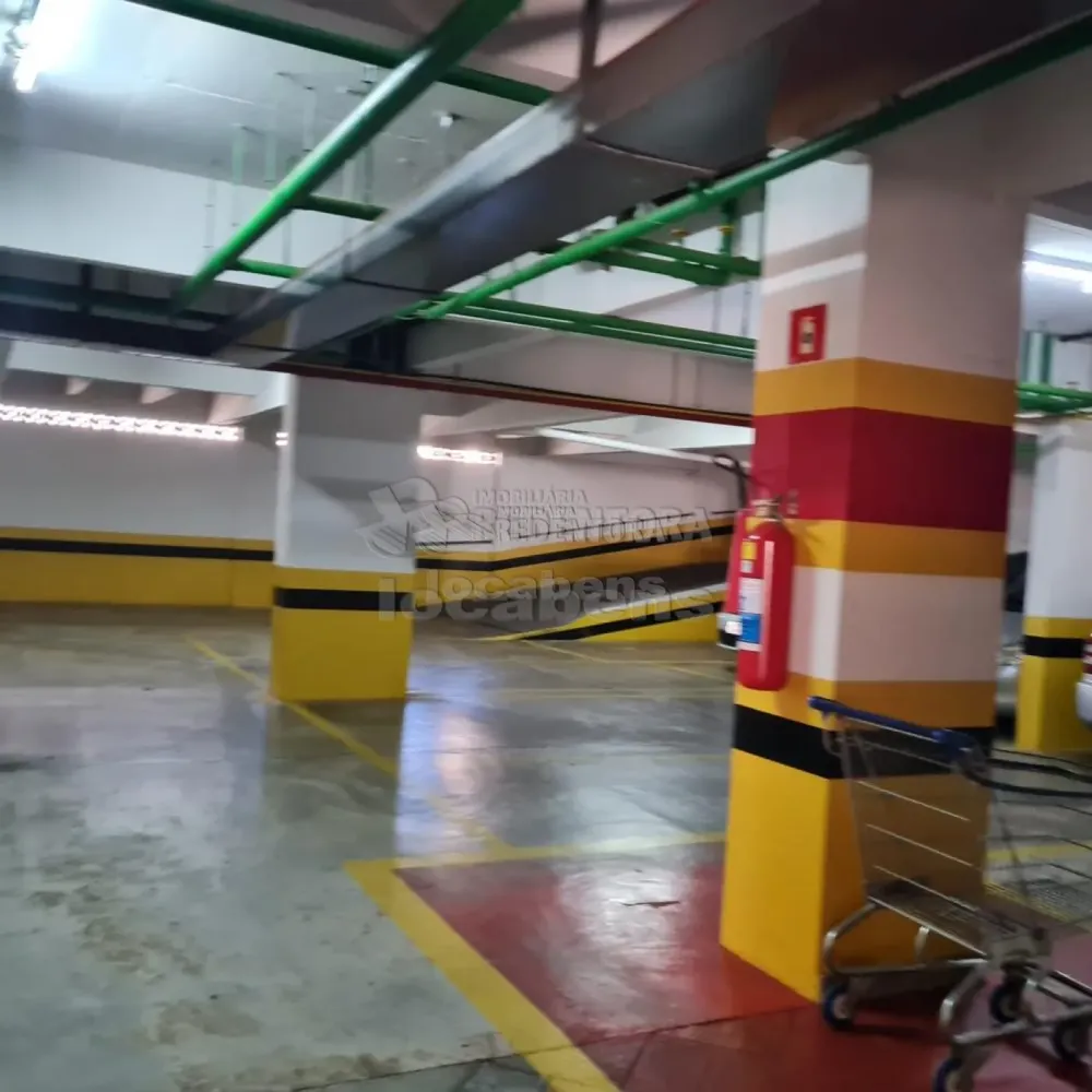 Apartamento, 3 quartos, 184 m² - Foto 2