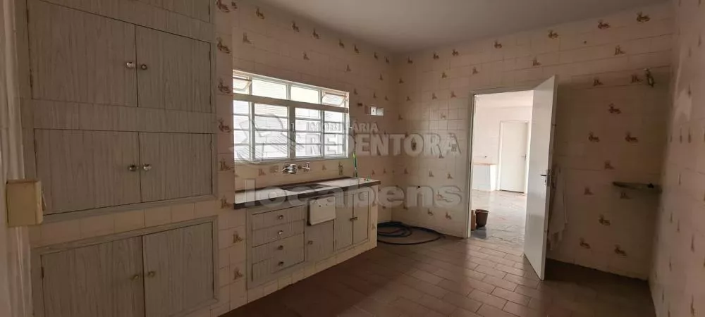 Prédio Inteiro para alugar com 3 quartos, 200m² - Foto 5