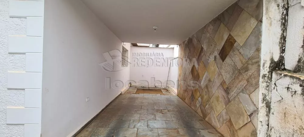 Prédio Inteiro para alugar com 3 quartos, 200m² - Foto 1