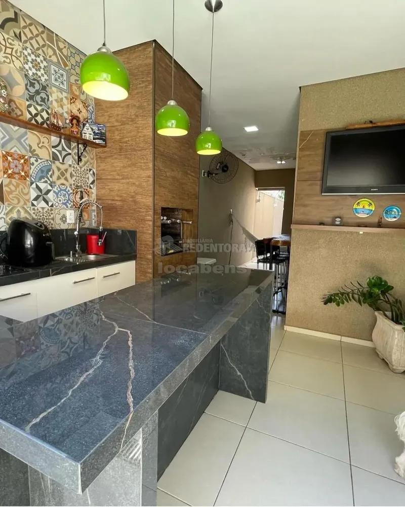 Casa, 3 quartos, 170 m² - Foto 1