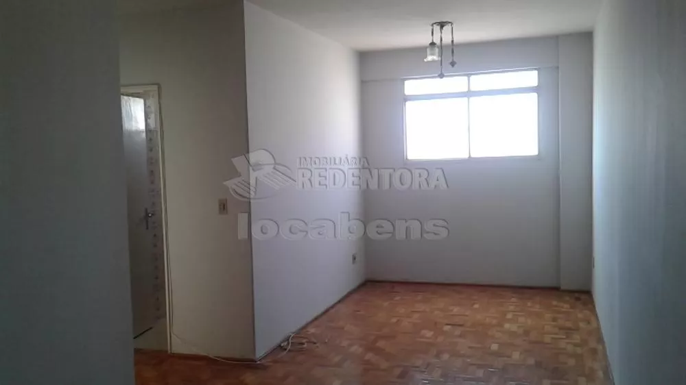 Apartamento para alugar com 2 quartos, 65m² - Foto 2