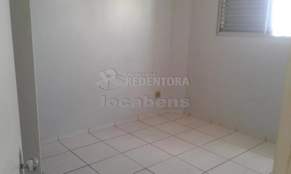 Apartamento para alugar com 2 quartos, 65m² - Foto 4