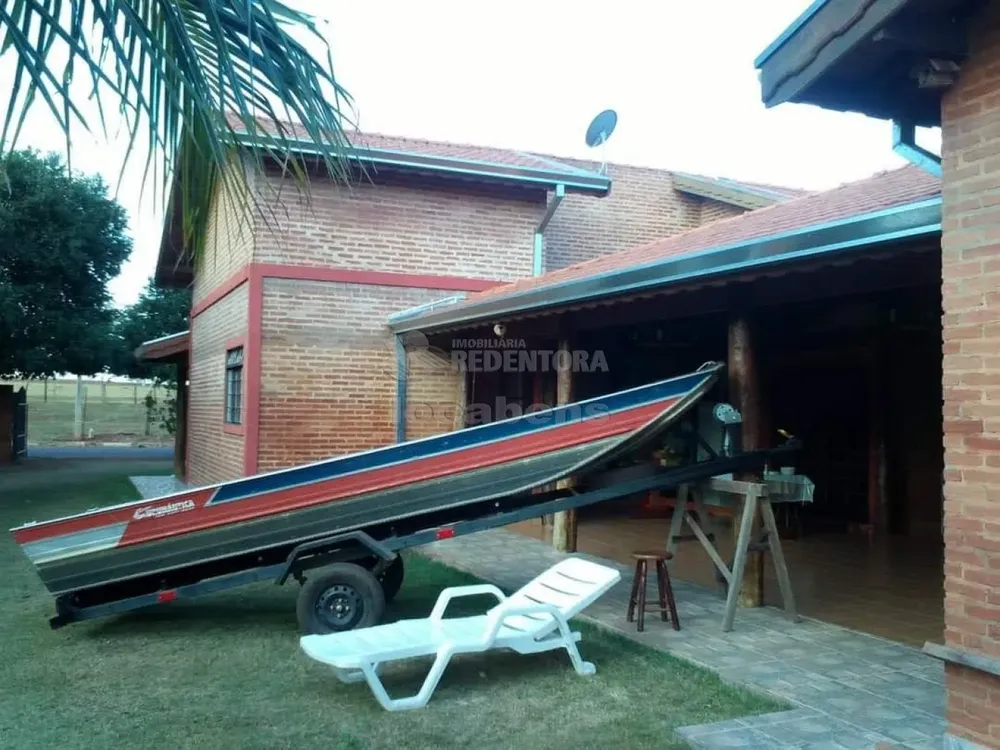 Chácara, 3 quartos, 1020 m² - Foto 1