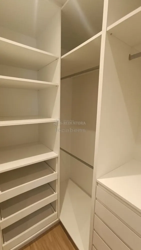 Apartamento, 3 quartos, 256 m² - Foto 2