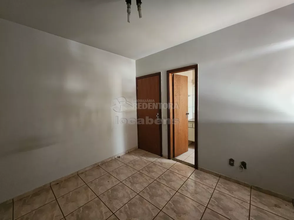 Apartamento para alugar com 3 quartos, 130m² - Foto 6