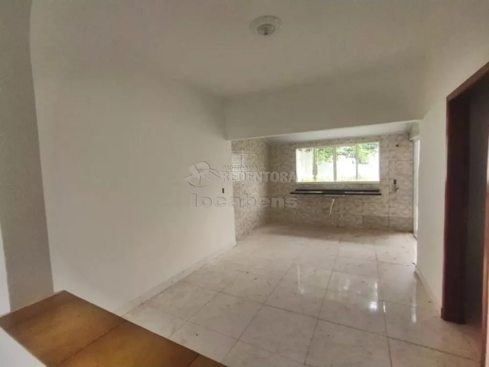 Casa à venda com 3 quartos, 180m² - Foto 3