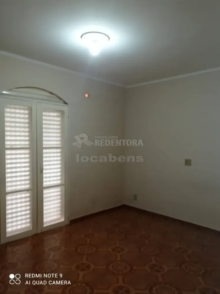 Sobrado, 3 quartos, 220 m² - Foto 2