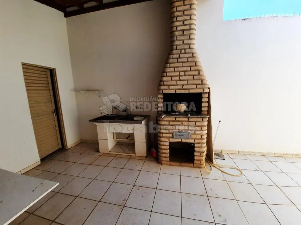 Sobrado, 3 quartos, 305 m² - Foto 1