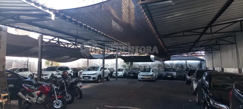 Loteamento e Condomínio, 1008 m² - Foto 1