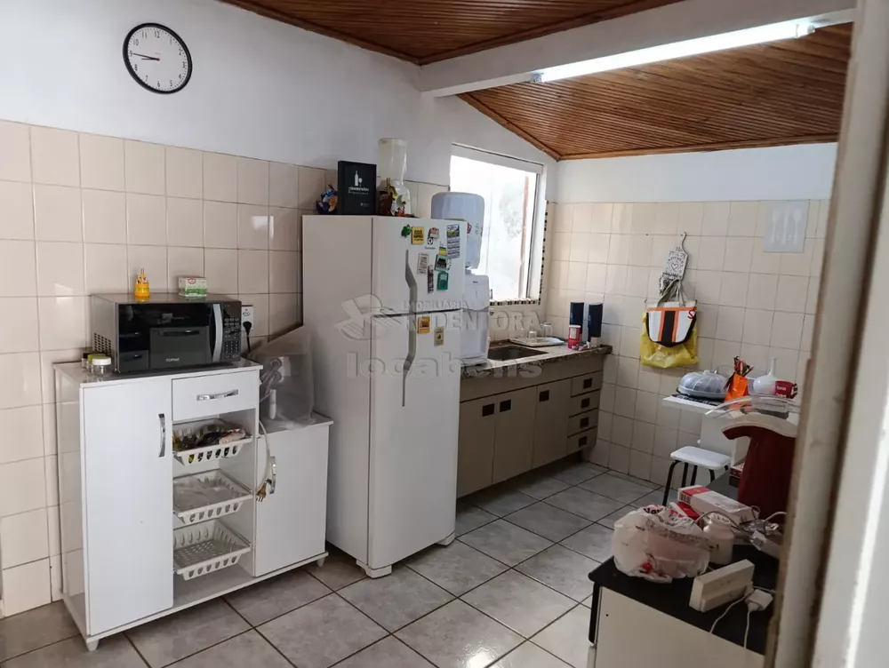 Casa à venda com 2 quartos, 140m² - Foto 2