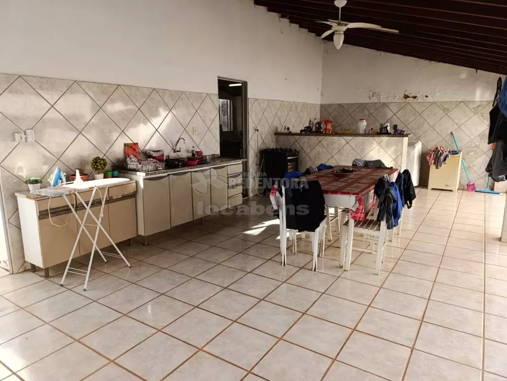 Casa à venda com 2 quartos, 140m² - Foto 12