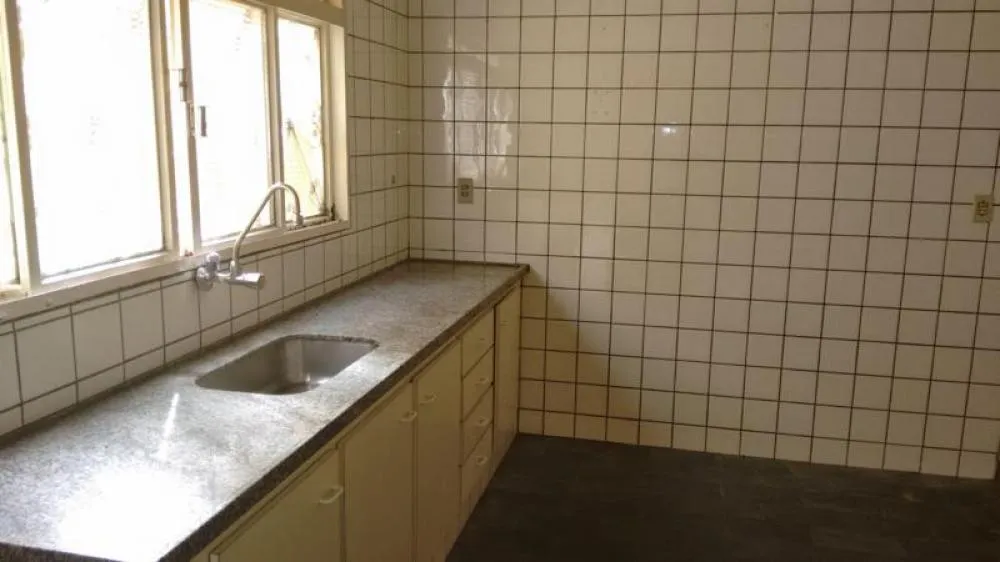 Casa, 3 quartos, 200 m² - Foto 1