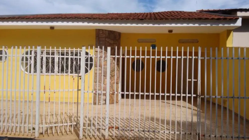 Casa, 3 quartos, 200 m² - Foto 2