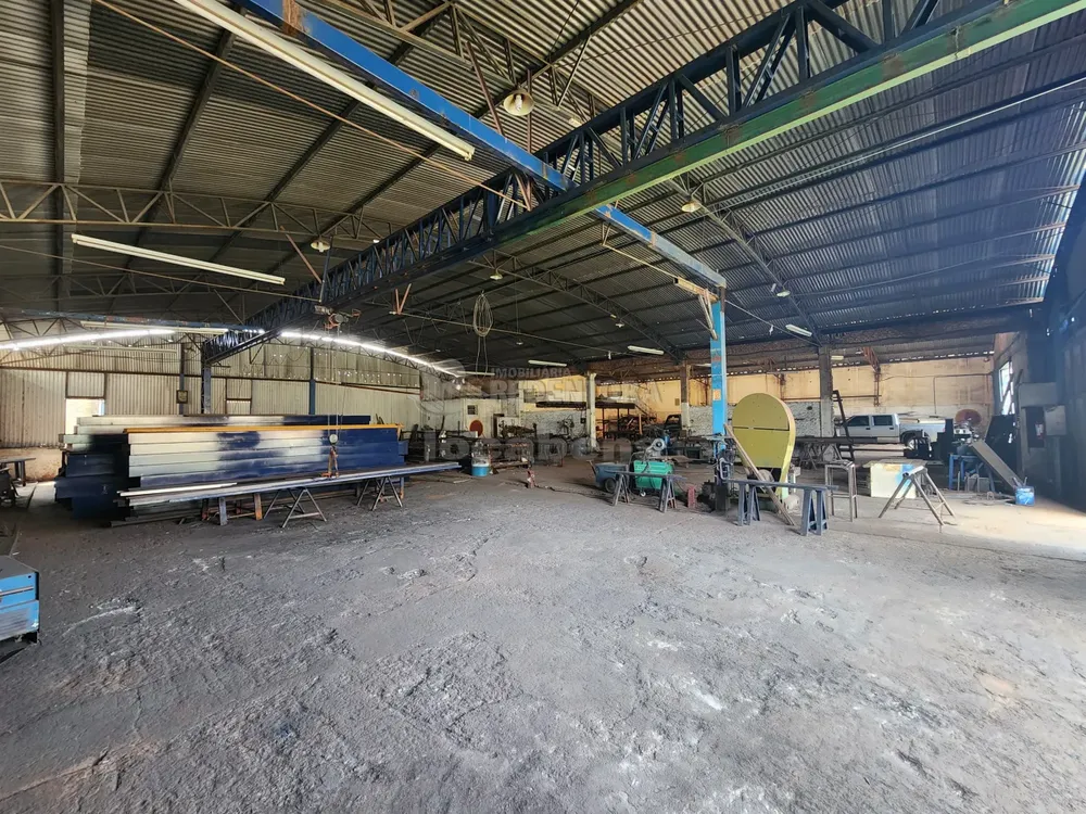 Prédio Inteiro, 1250 m² - Foto 1