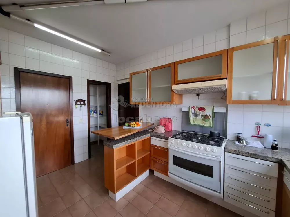 Apartamento para alugar com 2 quartos, 124m² - Foto 8