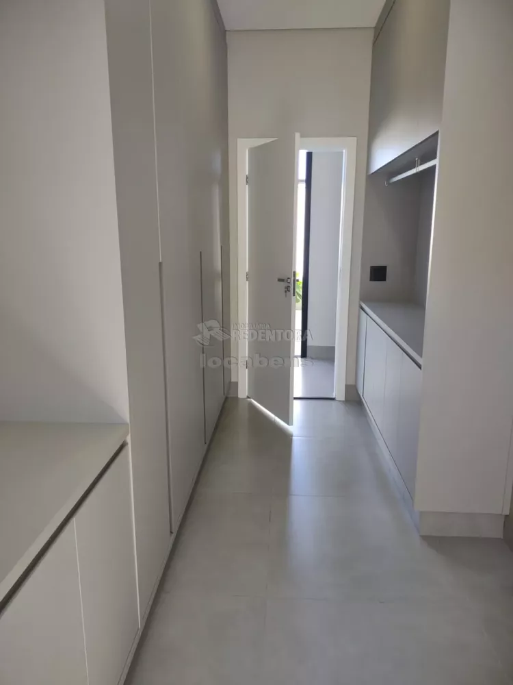 Casa de Condomínio à venda com 3 quartos, 220m² - Foto 3