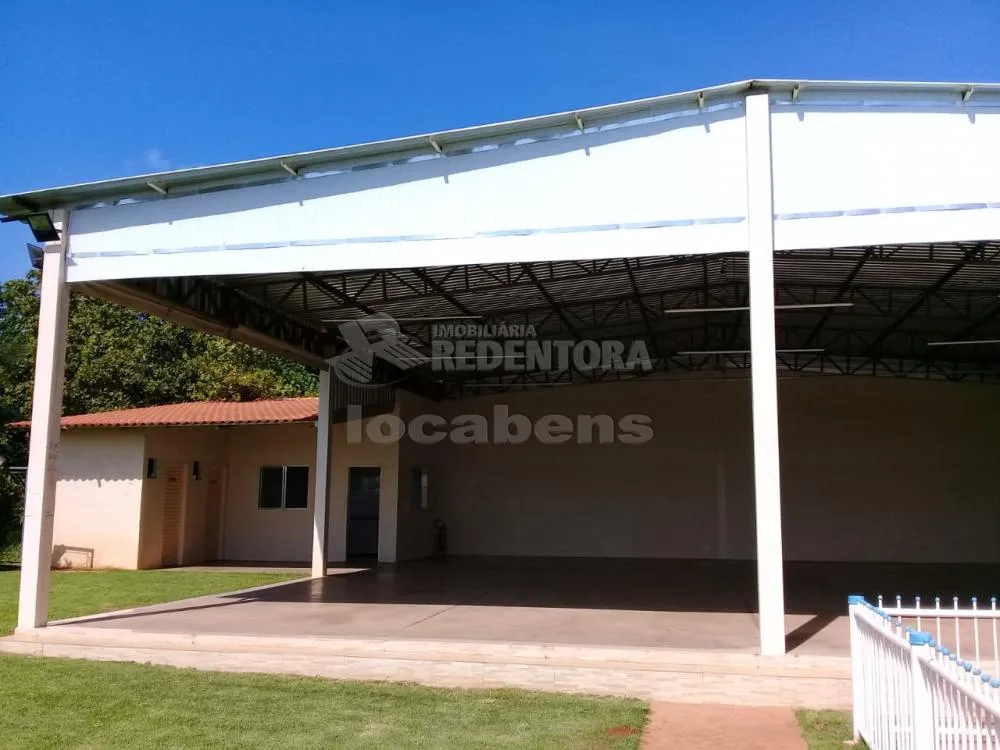Chácara, 3 quartos, 1400 m² - Foto 2
