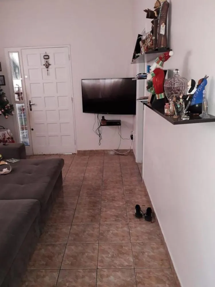 Casa, 3 quartos, 200 m² - Foto 2