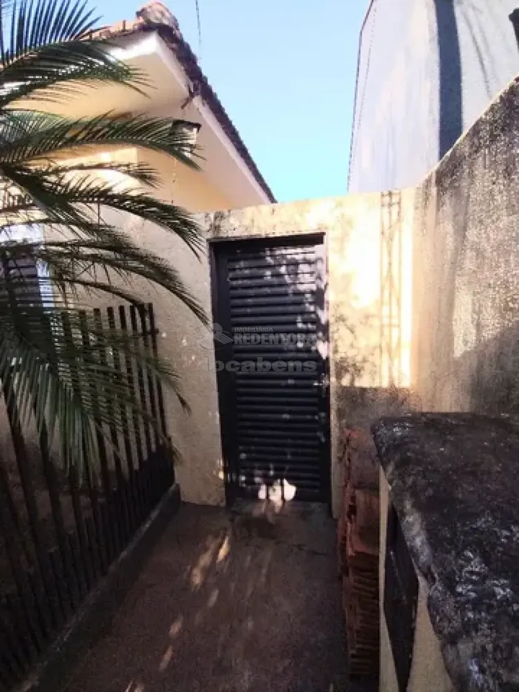 Casa, 3 quartos, 220 m² - Foto 1
