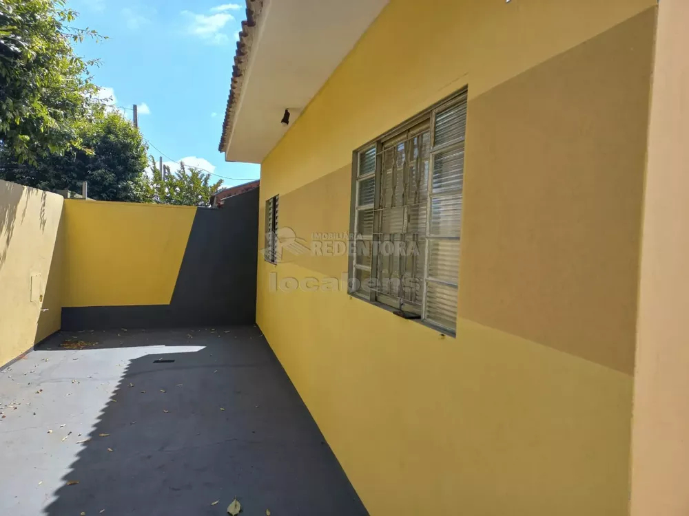 Casa à venda com 2 quartos, 123m² - Foto 1