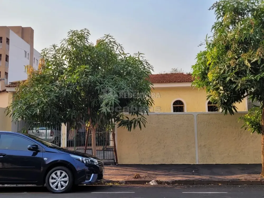 Casa, 3 quartos, 230 m² - Foto 1