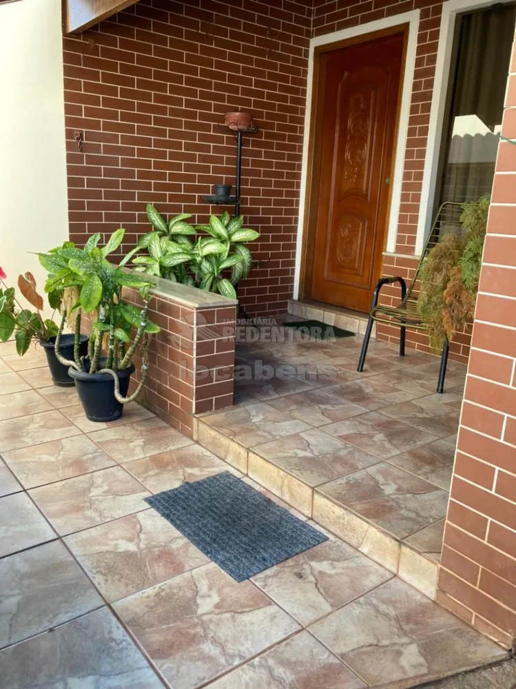 Casa, 3 quartos, 232 m² - Foto 2