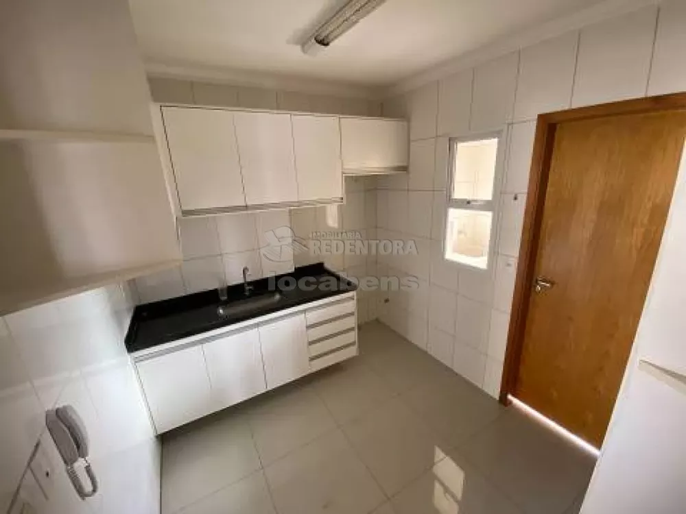 Apartamento à venda com 2 quartos, 104m² - Foto 4