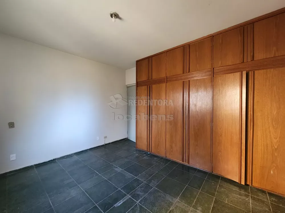Apartamento para alugar com 3 quartos, 100m² - Foto 4