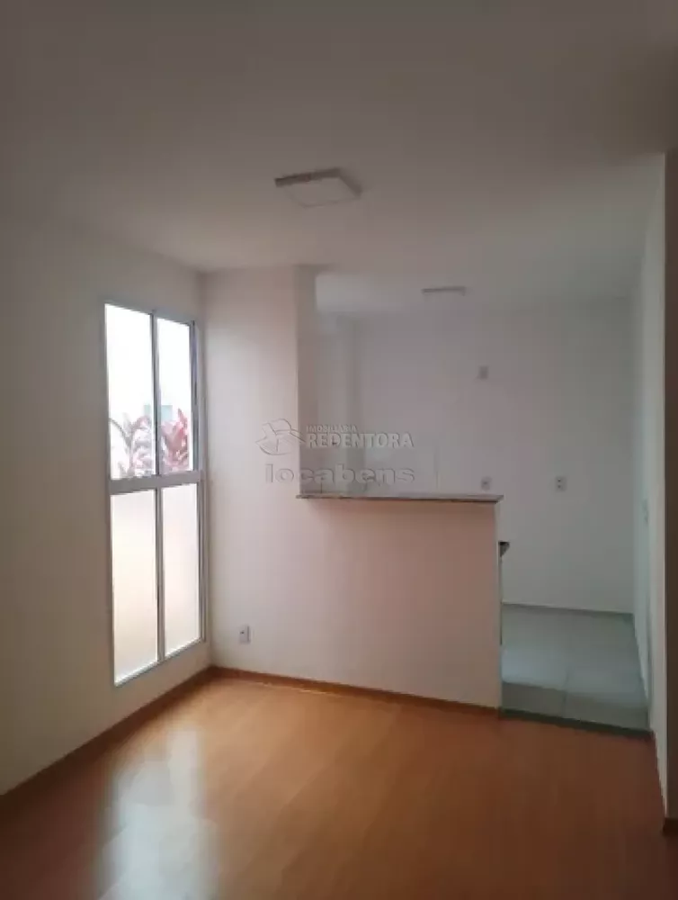 Apartamento à venda com 2 quartos, 45m² - Foto 2