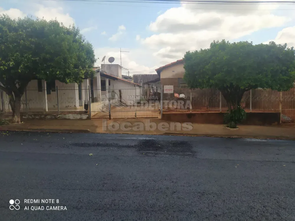 Casa, 2 quartos, 210 m² - Foto 1