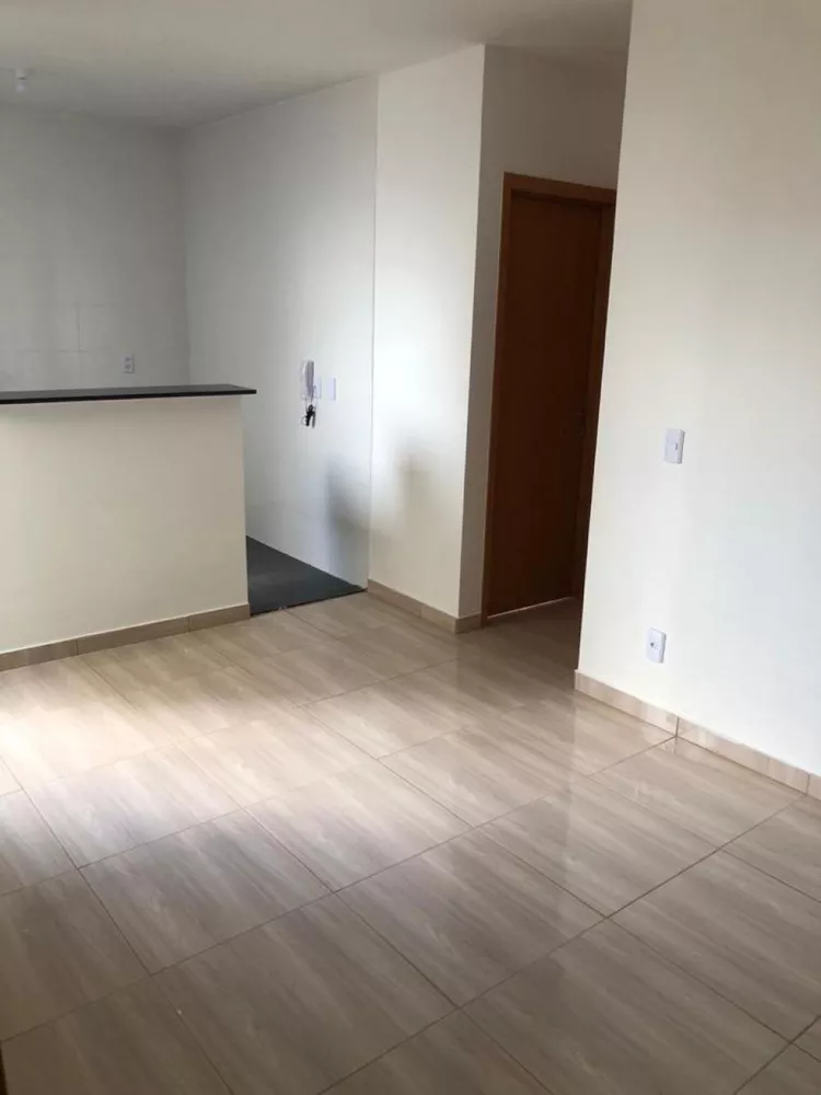 Apartamento à venda com 2 quartos, 39m² - Foto 2