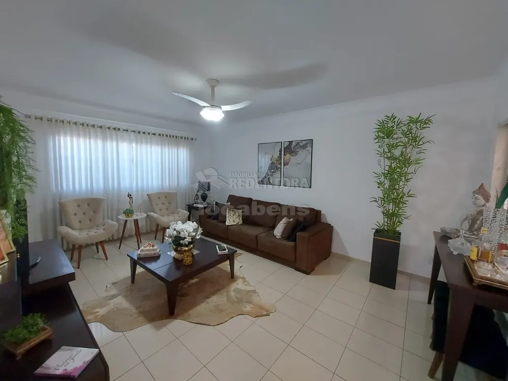 Casa, 3 quartos, 193 m² - Foto 1