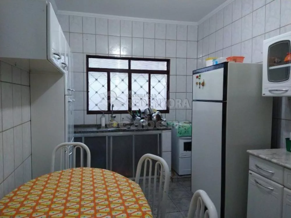 Casa à venda com 2 quartos, 90m² - Foto 6