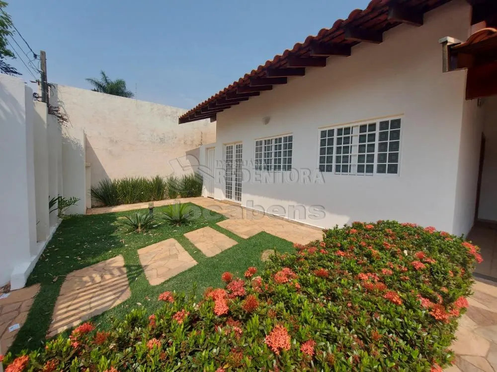 Casa, 4 quartos, 210 m² - Foto 1