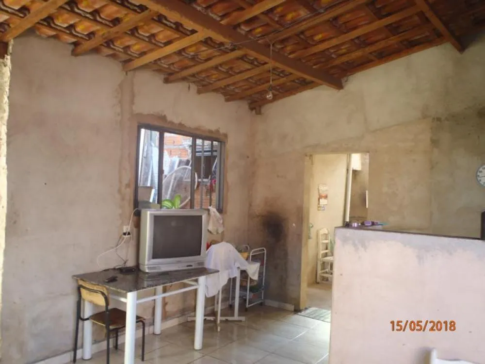 Casa, 3 quartos, 90 m² - Foto 1