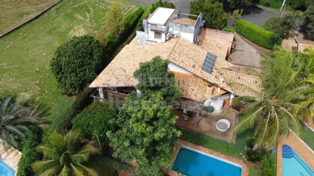 Casa de Condomínio à venda com 4 quartos, 304m² - Foto 2