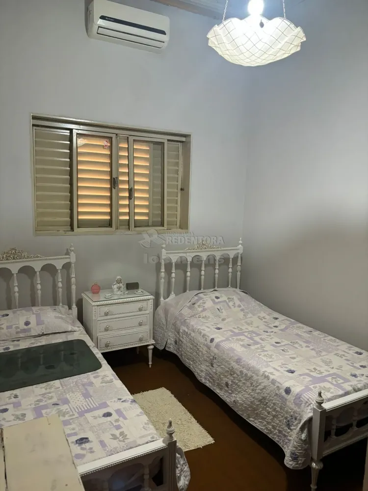 Casa, 3 quartos, 174 m² - Foto 1