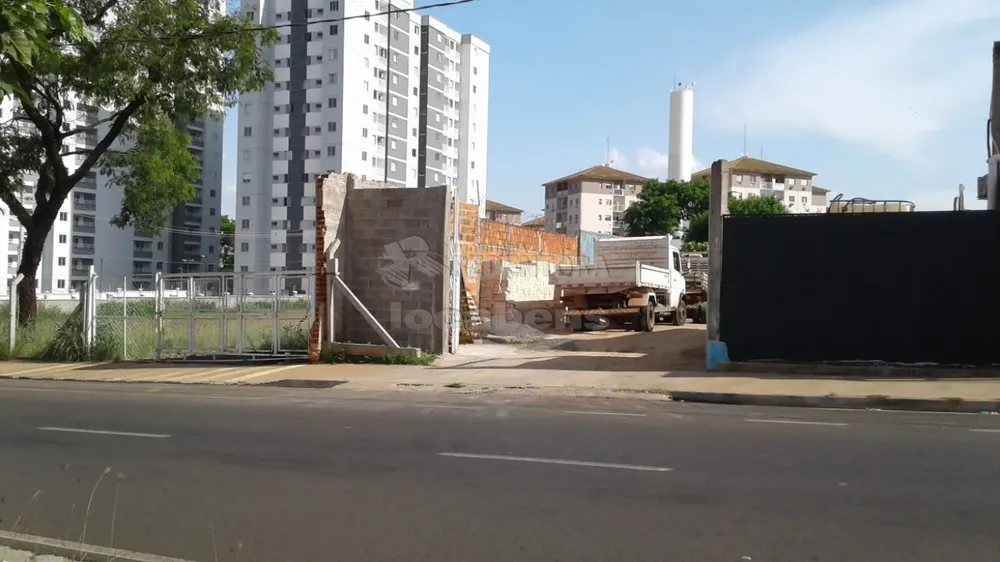 Prédio Inteiro - Foto 1