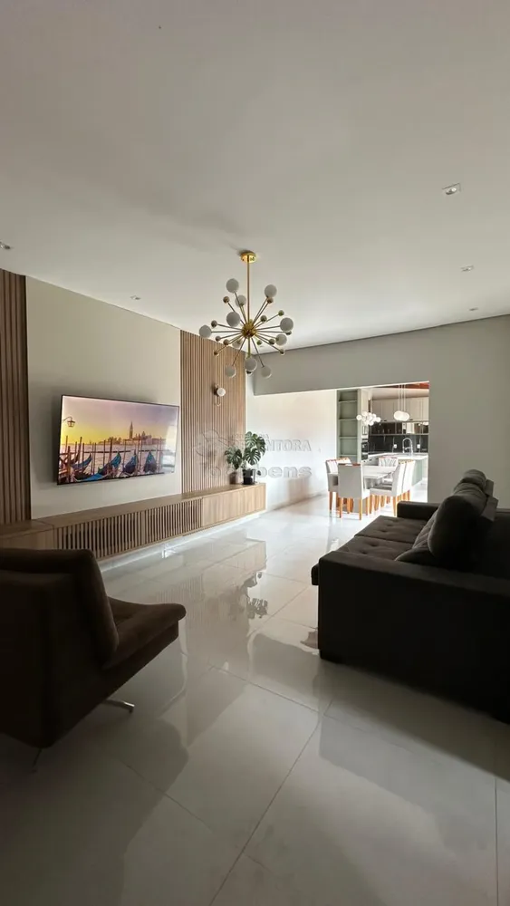 Casa, 2 quartos, 180 m² - Foto 1