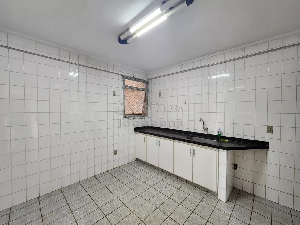 Apartamento para alugar com 3 quartos, 75m² - Foto 4