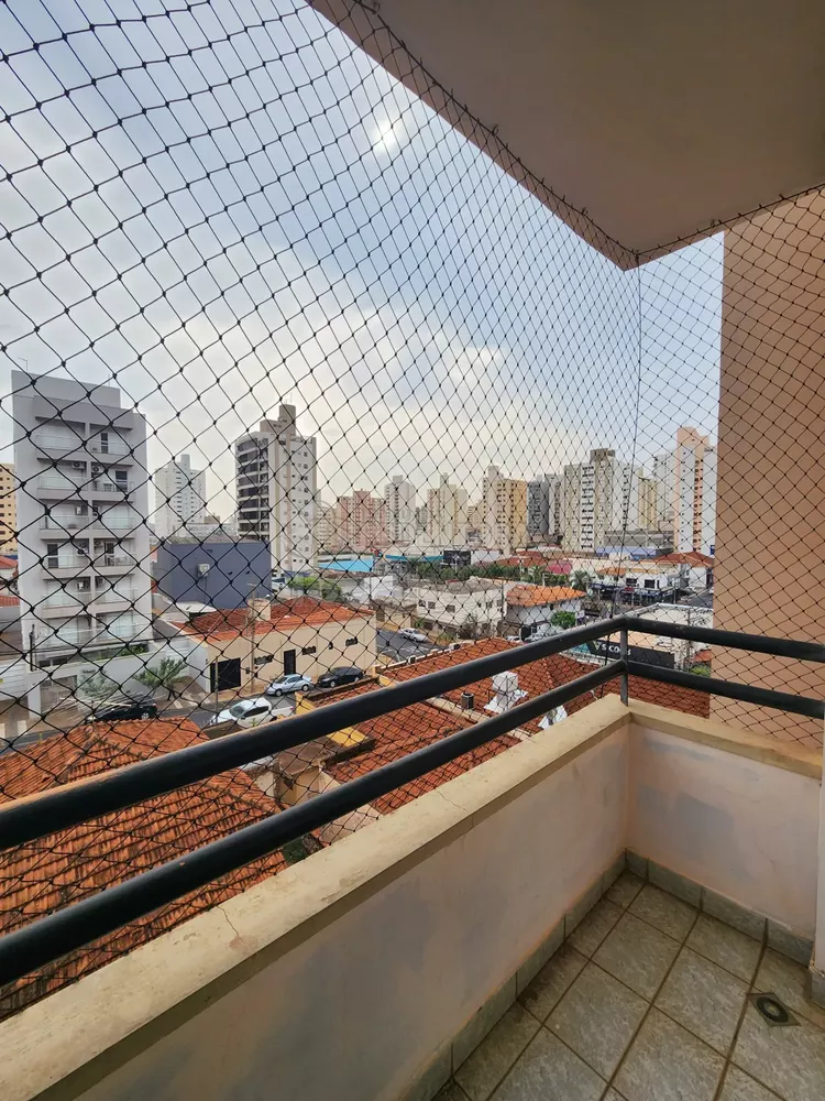 Apartamento para alugar com 3 quartos, 75m² - Foto 3