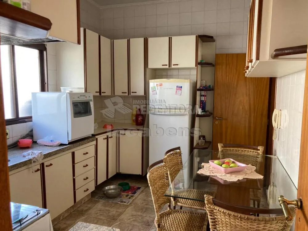 Casa, 3 quartos, 199 m² - Foto 2