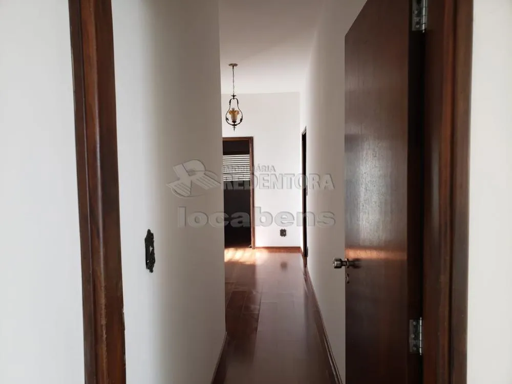 Casa, 3 quartos, 232 m² - Foto 2