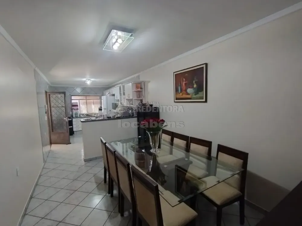 Casa, 3 quartos, 237 m² - Foto 1