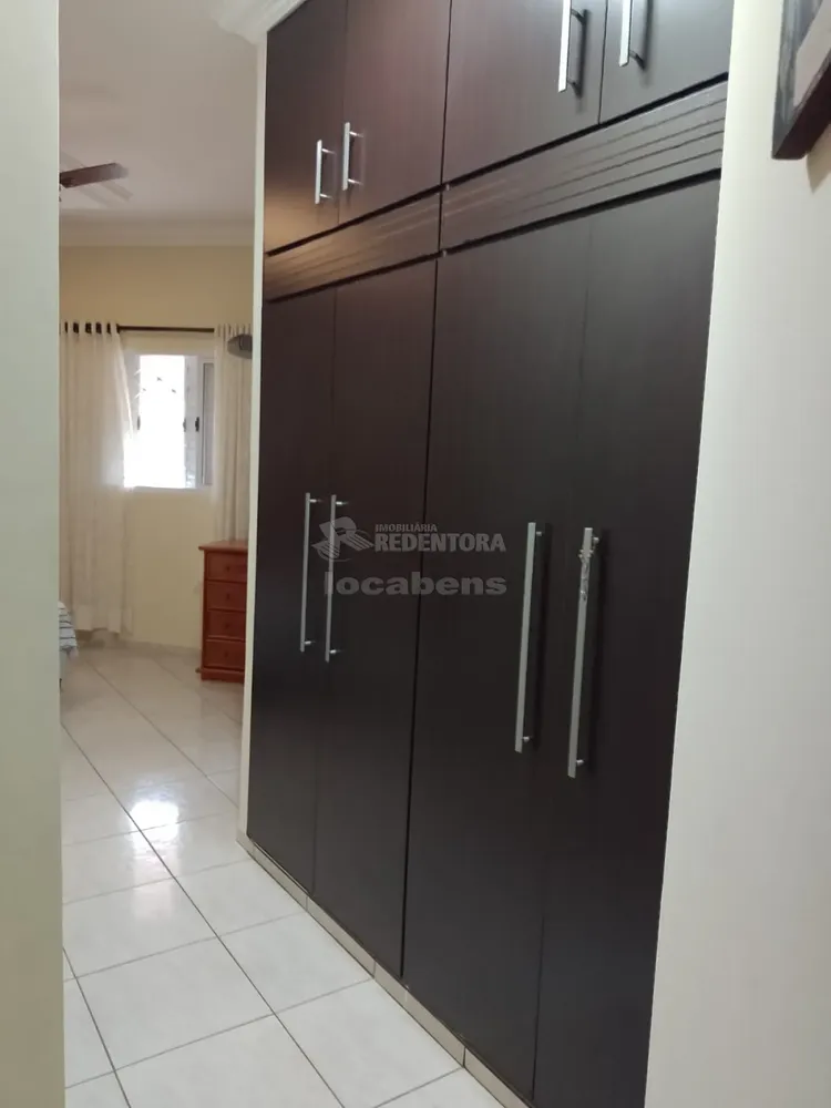 Casa, 3 quartos, 238 m² - Foto 3