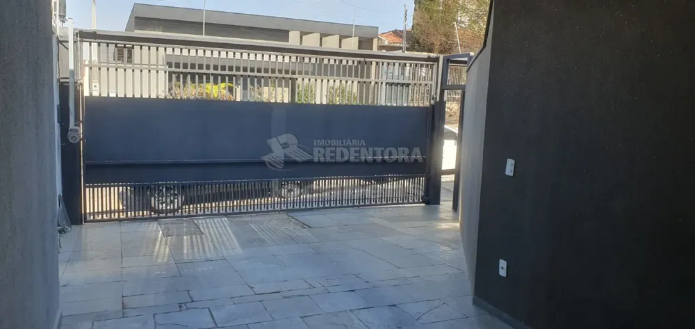 Casa, 4 quartos, 300 m² - Foto 1