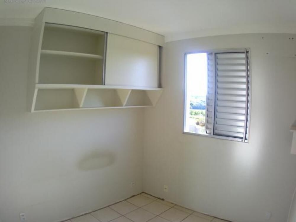 Apartamento à venda com 2 quartos, 47m² - Foto 2